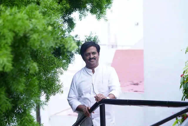 Surekaa Sundar teaching, November 2021, Yercaud